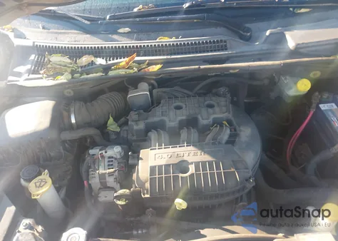 2008 Dodge Grand Caravan Sxt from USA, damaged, VIN 2D8HN54X78R145872